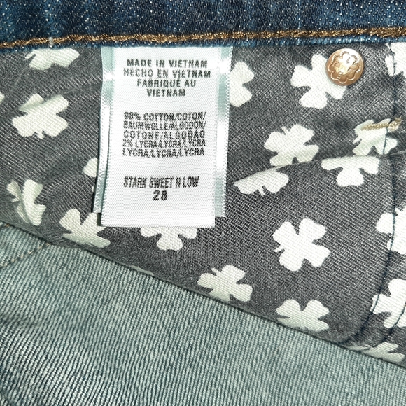 Lucky Brand Sweet N Low Jeans - Picture 7 of 13